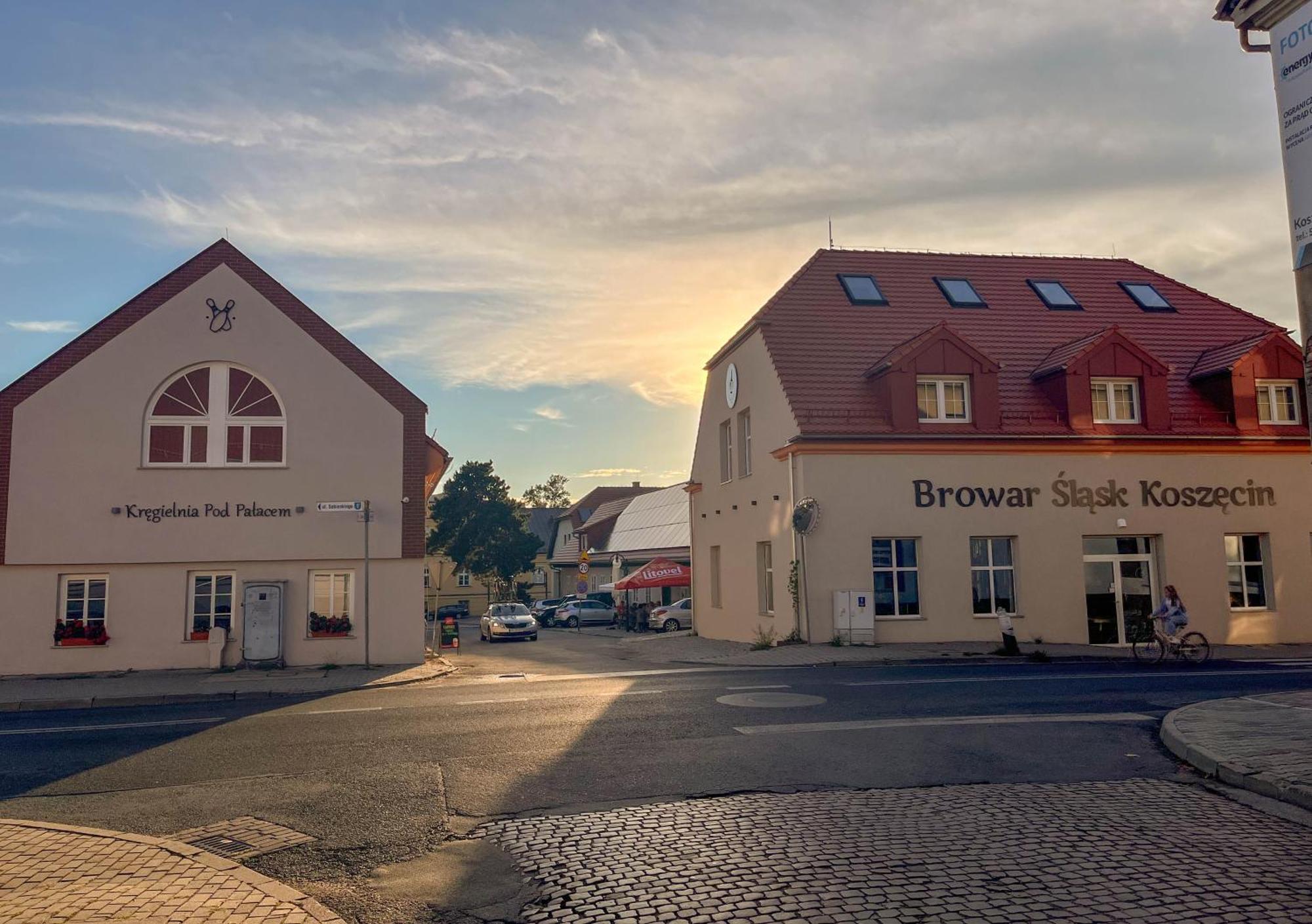 Motel Pokoje Pod Palacem Koszecin Zewnętrze zdjęcie